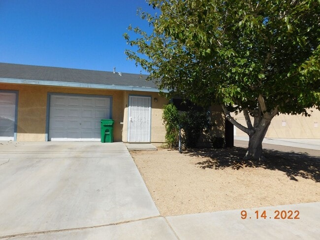 property at 700 W Atkins Ave