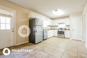 315 Bakers Bridge Cir in Douglasville, GA - Building Photo - Building Photo