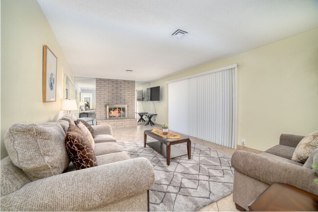 26 Diamond Cir in Las Vegas, NV - Building Photo - Building Photo