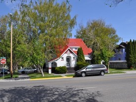 415 S Boulevard Apartments