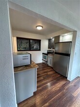 301 SE 2nd St in Hallandale Beach, FL - Building Photo - Building Photo