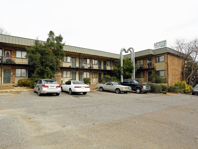 The Union Place Apartments in Memphis, TN - Foto de edificio - Building Photo