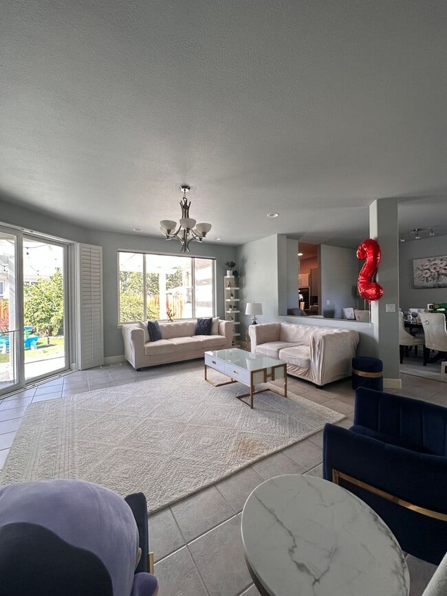 2480 Taylor Way in Carson City, NV - Building Photo - Building Photo