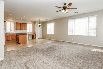 5832 Magic Oak St in North Las Vegas, NV - Building Photo - Building Photo