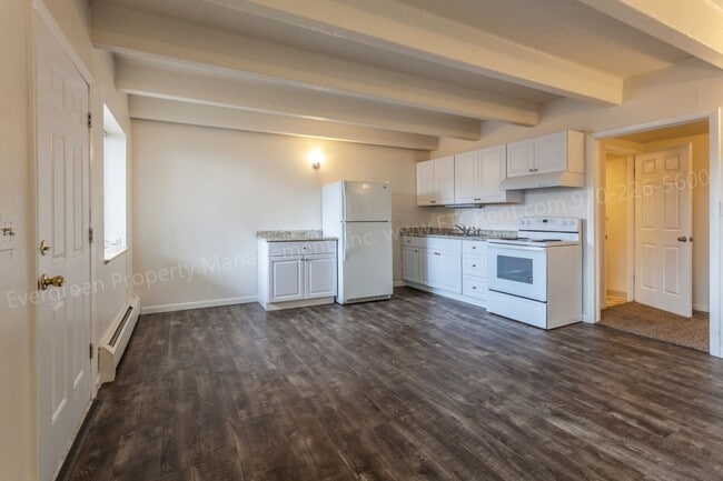 property at 1109 Alford St