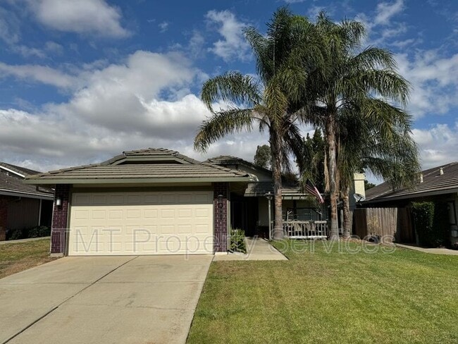 981 Vintage Oak Ave in Galt, CA - Building Photo - Building Photo