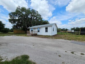 18050 FL-62 in Parrish, FL - Building Photo - Building Photo