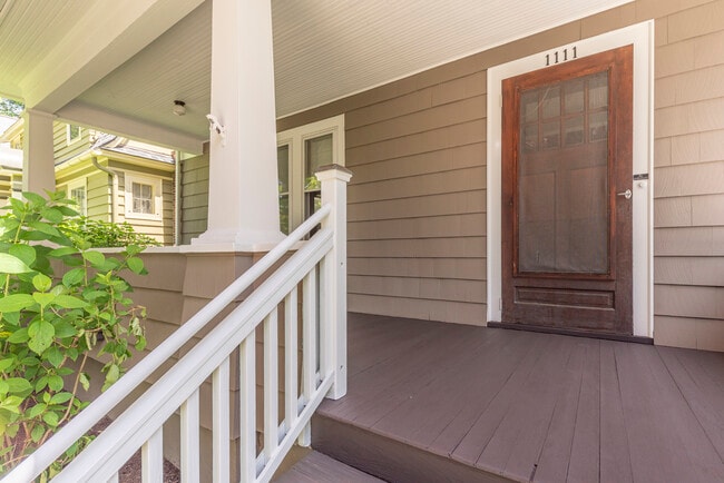 1111 Olivia Ave in Ann Arbor, MI - Building Photo - Building Photo