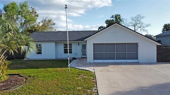 1384 Valhalla St in Deltona, FL - Building Photo