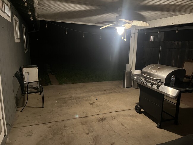 property at 6871 Beth Cir