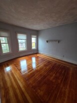 23 Bowdoin St in Medford, MA - Building Photo