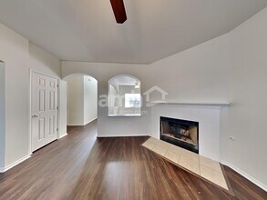 256 Poplarwood Dr in Kyle, TX - Building Photo - Building Photo