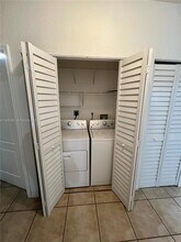 7665 NW 183rd Terrace in Hialeah, FL - Building Photo - Building Photo