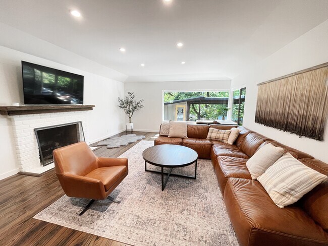50 Oakcrest Ct in Napa, CA - Building Photo - Building Photo