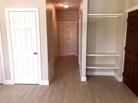 1820 Jacquelyn Dr photo'