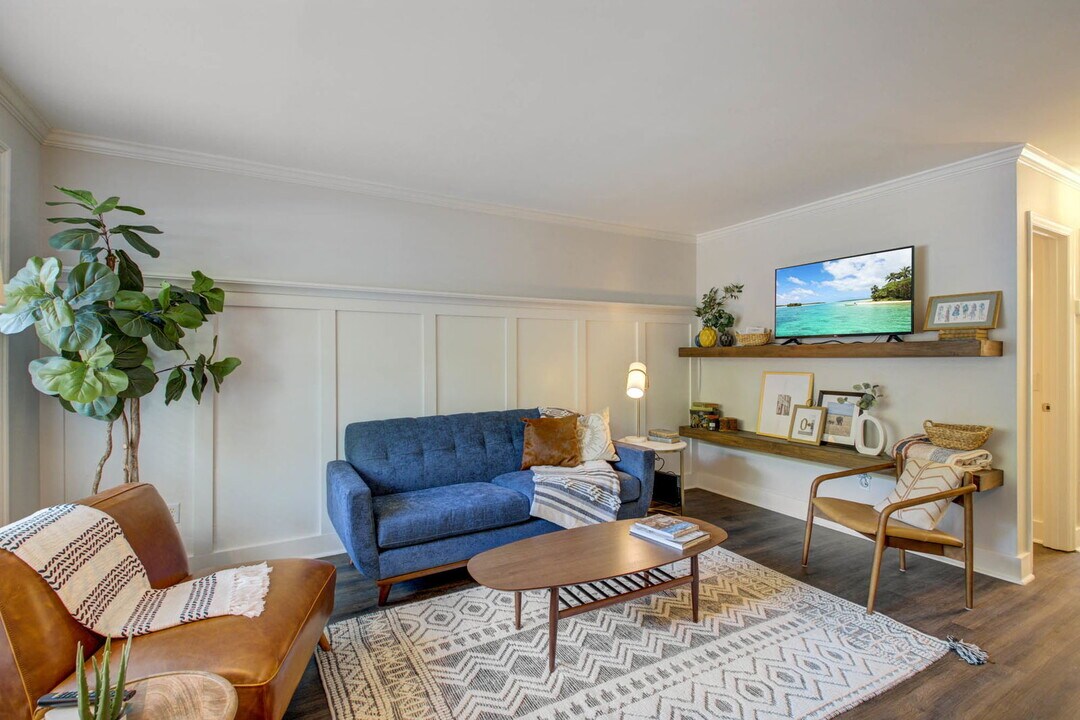 252 Howle Ave in Charleston, SC - Building Photo