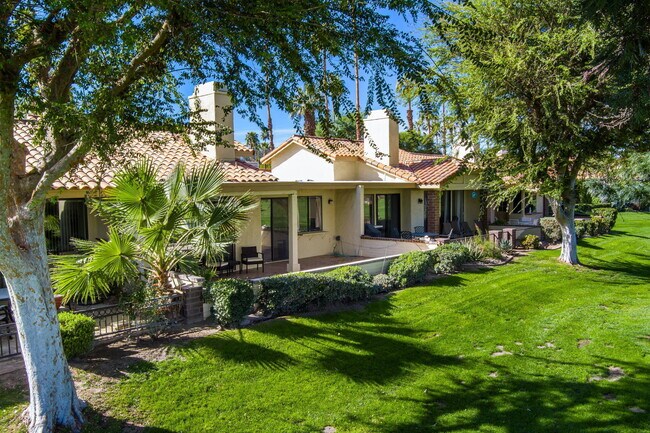 280 Tolosa Cir in Palm Desert, CA - Building Photo - Building Photo