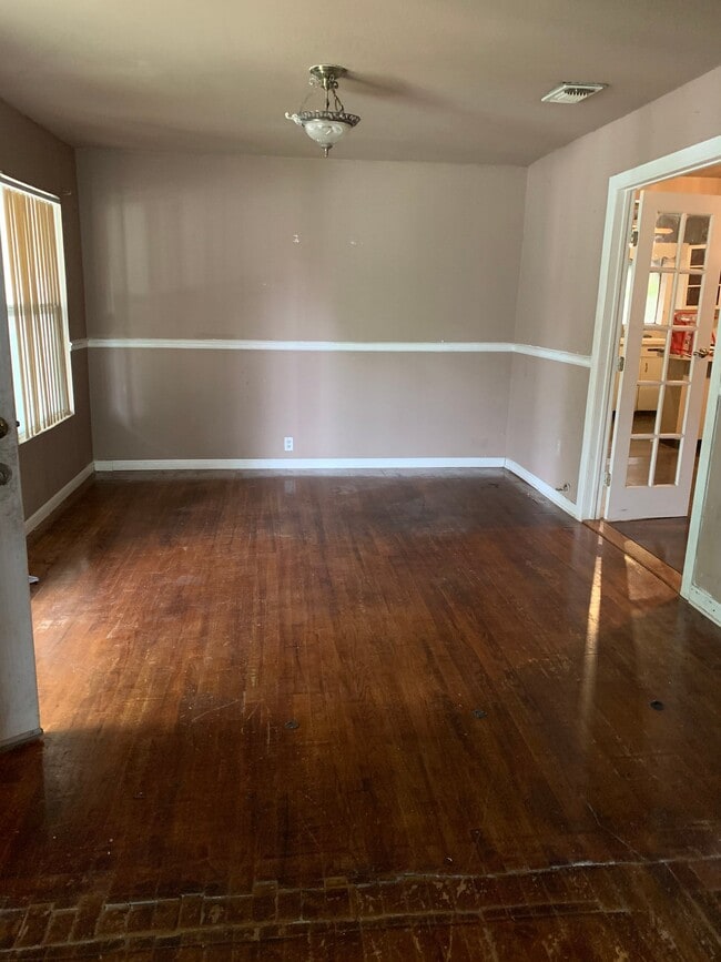 property at 631 El Monte Blvd