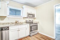 2318 Ousley Ct photo'