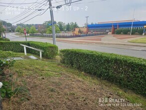 2958 E 71st St in Cleveland, OH - Building Photo - Building Photo