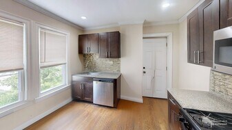 2971 Washington St, Unit 1 in Boston, MA - Building Photo