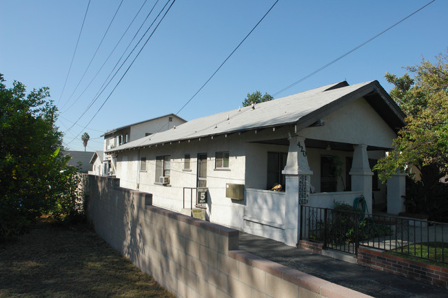 420-426 E Broadway in San Gabriel, CA - Foto de edificio - Building Photo