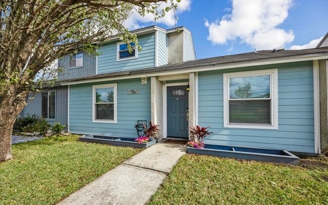 property at 756 Aquatic Dr