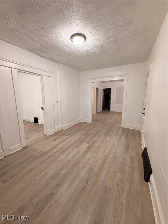 10512 Greenlawn Ave in Cleveland, OH - Building Photo - Building Photo