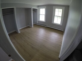 512 N Jay St, Unit 512 in Rome, NY - Building Photo