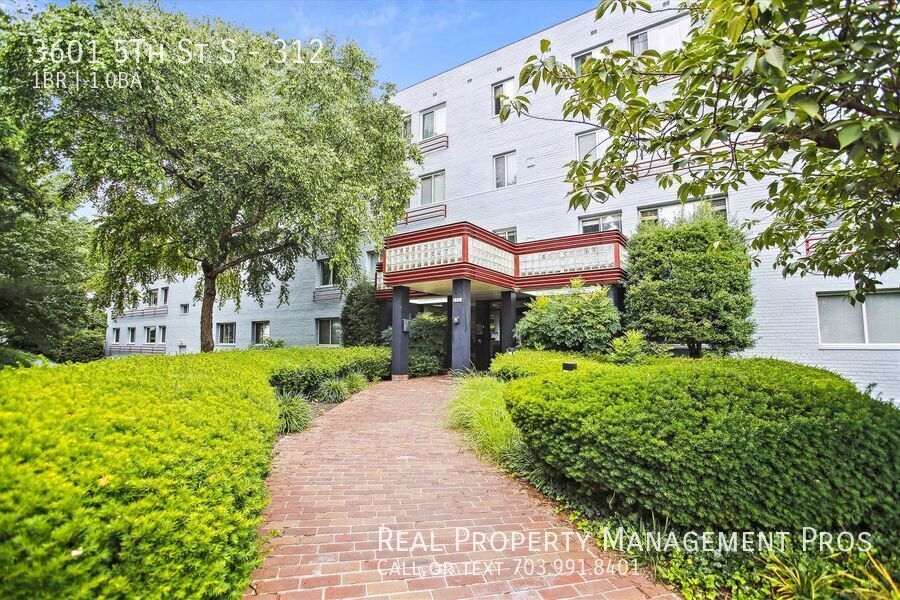 3601 5th St S in Arlington, VA - Foto de edificio