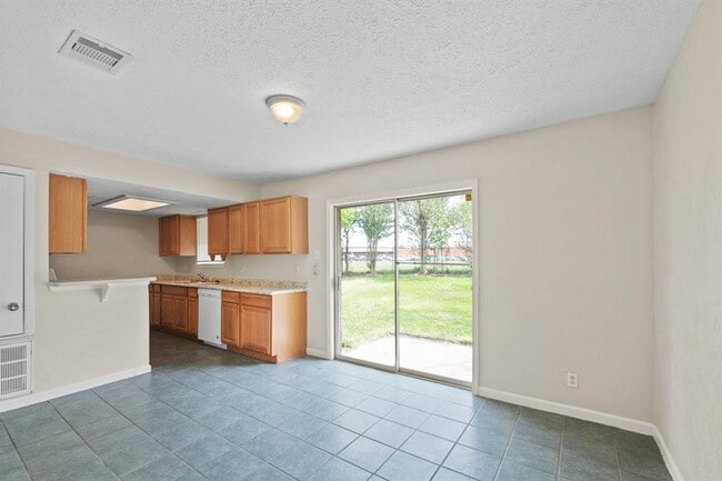 10126 Whitebrook Dr photo'