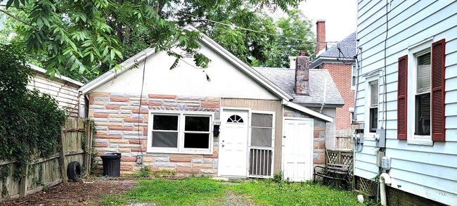 property at 11559 Beckford Ave