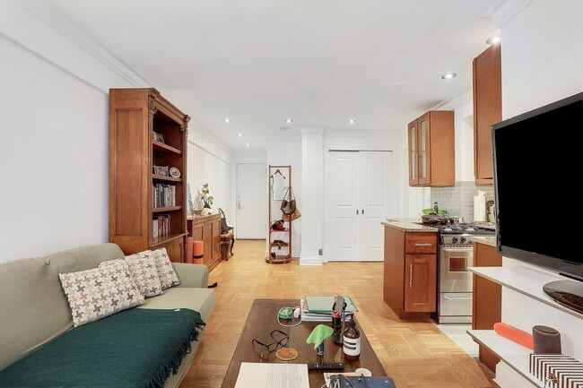 property at 420 E 64th St