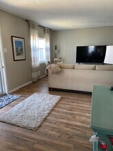 717 10th Ave in Seaside, OR - Building Photo - Building Photo