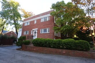 3524 Davenport St NW in Washington, DC - Building Photo - Building Photo