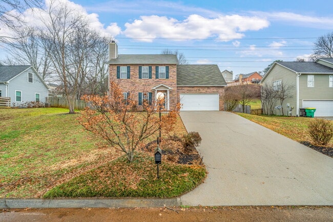 8815 Brucewood Ln in Knoxville, TN - Building Photo - Building Photo