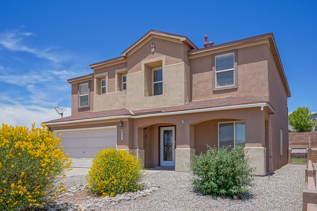 6451 Shiprock Ct NE in Rio Rancho, NM - Building Photo - Building Photo