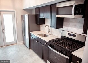 345 Fitzgerald St in Philadelphia, PA - Building Photo - Building Photo