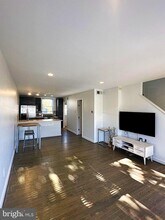 137 W Reed Ave in Alexandria, VA - Building Photo - Building Photo