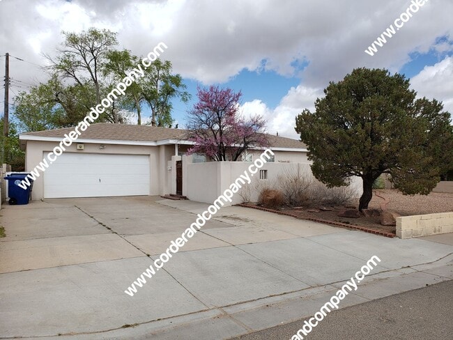 property at 709 Palisades Dr NW