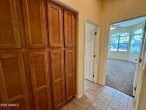 2407 W Crimson Terrace in Phoenix, AZ - Building Photo - Building Photo