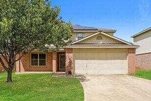 12103 Creek Spur in San Antonio, TX - Building Photo