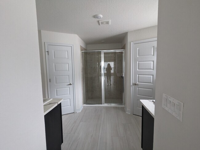 9782 Pepper Tree Pl in Wildwood, FL - Building Photo - Building Photo