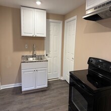 4820 Hayes St NE, Unit Basement in Washington, DC - Foto de edificio - Building Photo