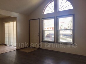 6508 Foxdale Cir in Colorado Springs, CO - Building Photo - Building Photo