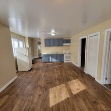 2844 N Gladstone Ave in Indianapolis, IN - Foto de edificio - Building Photo