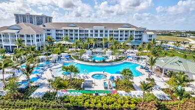 2000 Presidential Way in West Palm Beach, FL - Building Photo - Building Photo