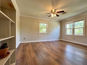 4000 Mayflower Rd in Norfolk, VA - Building Photo - Building Photo