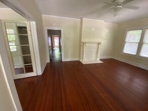 106 N Race St in Statesville, NC - Building Photo - Building Photo