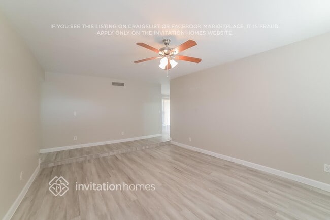 2925 N 86th Dr in Phoenix, AZ - Foto de edificio - Building Photo